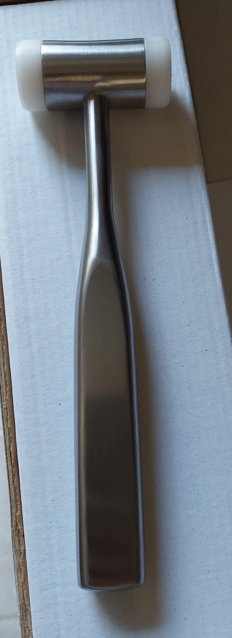 Kalapács 18.5 cm autoklávozható  